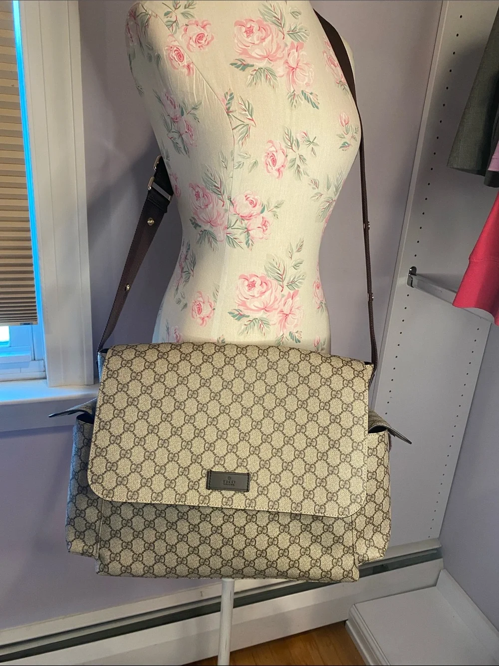 Gucci Beige GG Supreme Messenger Bag with Brown Strap